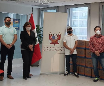 Consulado peruano realiza doação de 136 cestas básicas 