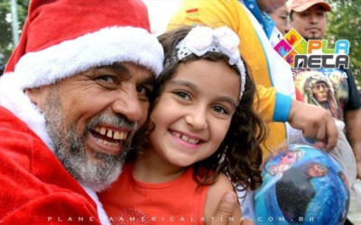 Chocolate no Natal, reúne famílias latino-americanas na Feira Kantuta em SP