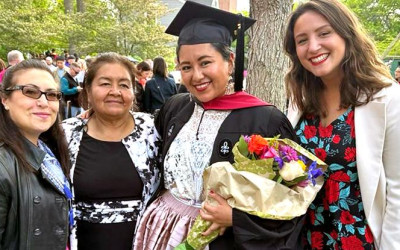 Sharoll Fernández, a boliviana aymara que se formou com um mestrado em Harvard