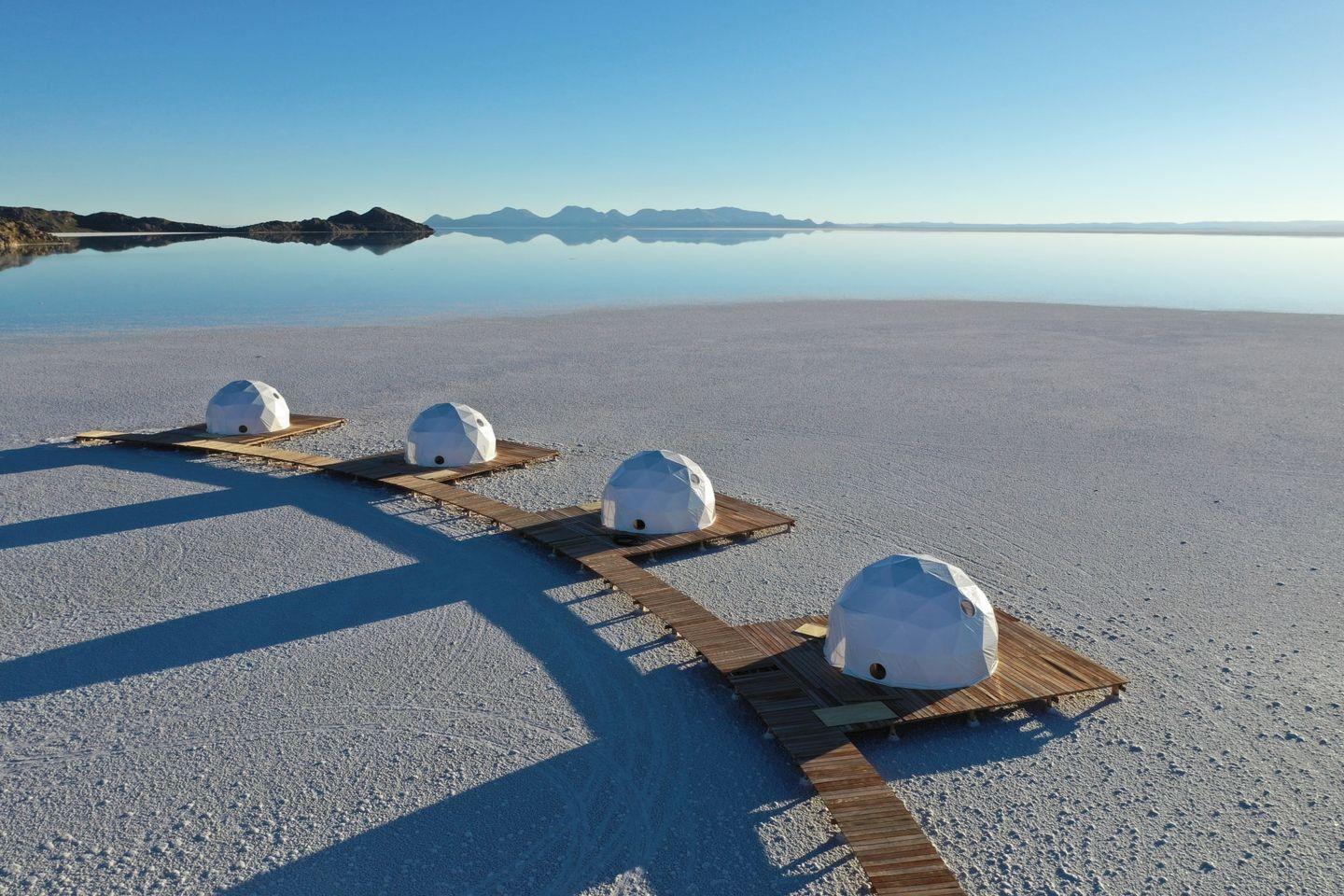 Hotel incrível com cúpula no Salar de Uyuni