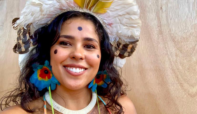 No mês que se comemora os povos indígenas, Karina Duarte do povo Puri luta pela sobrevivência da sua cultura e por oportunidades na sociedade